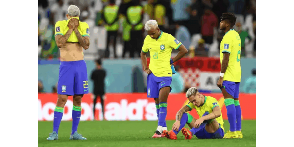 Antony erzielte in der 90. Minute des Spiels ein brillantes Siegtor